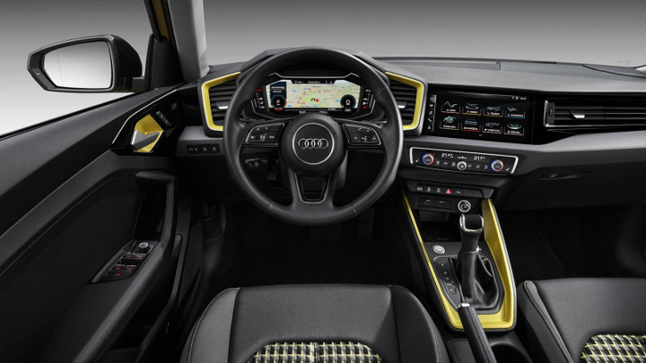 Nouvelle Audi A1 2018 interieur.jpg